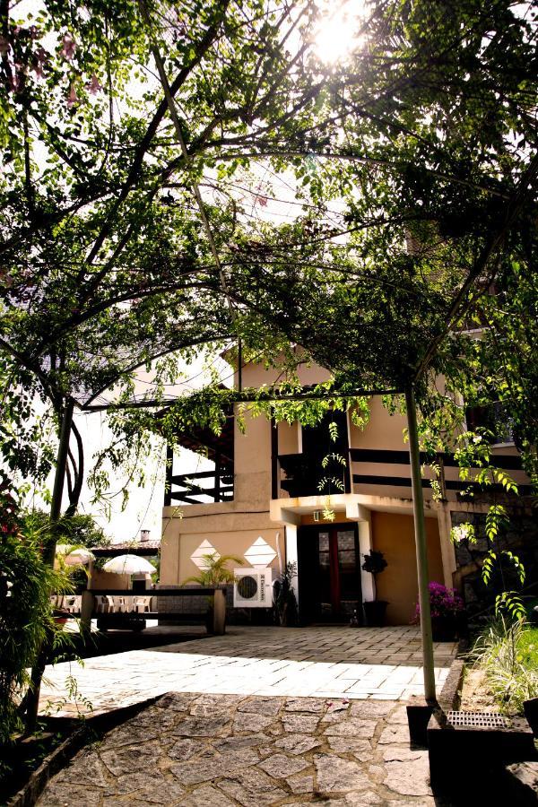 Pousada Flor De Penedo Penedo  Buitenkant foto